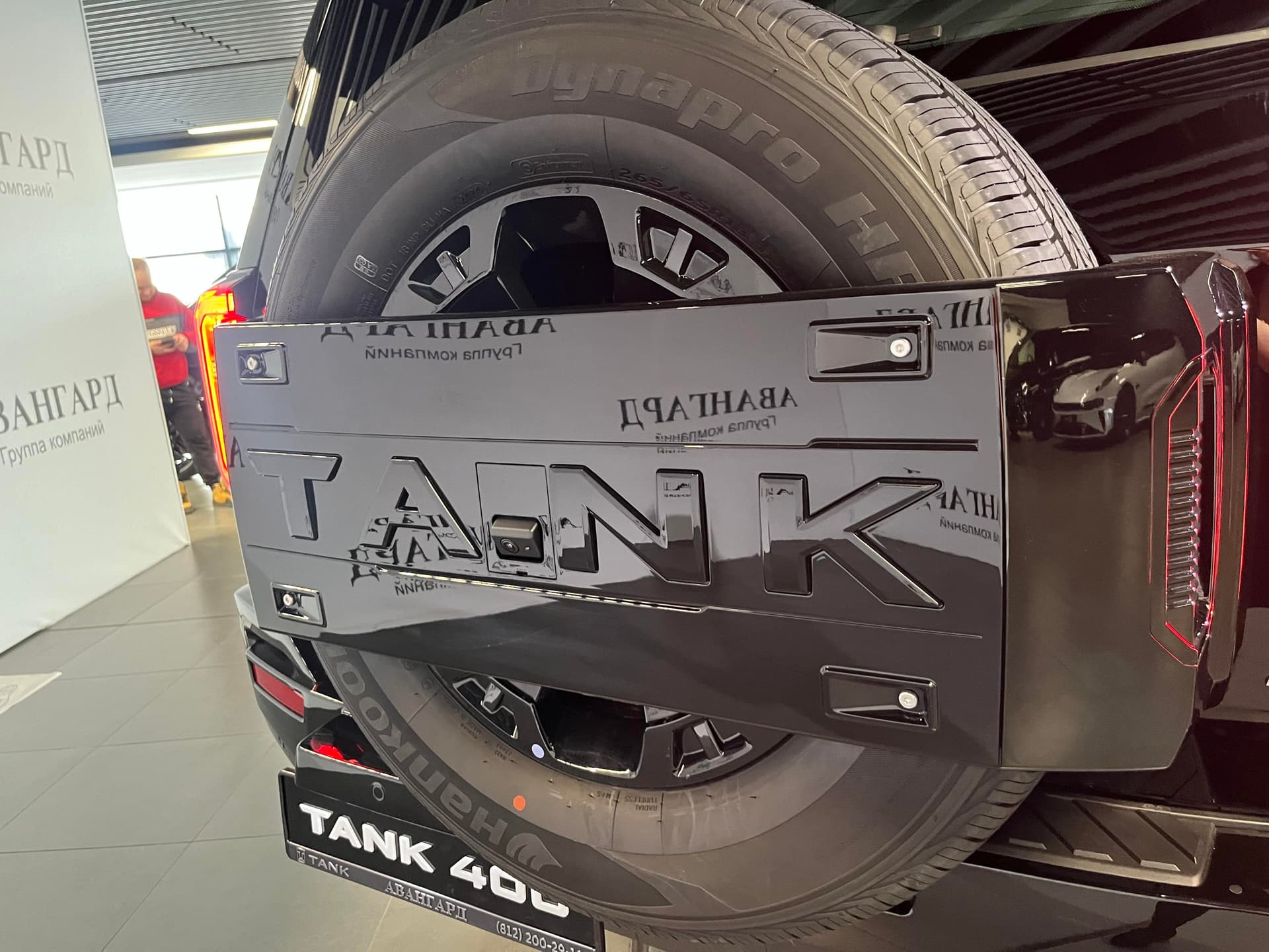 Tank 400 Premium 2.0 9AT 4WD в лизинг - 26