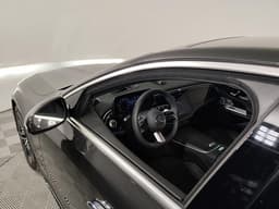 Mercedes-Benz E седан 300 полный привод АМГ Лайн (AMG Line) в лизинг - 18