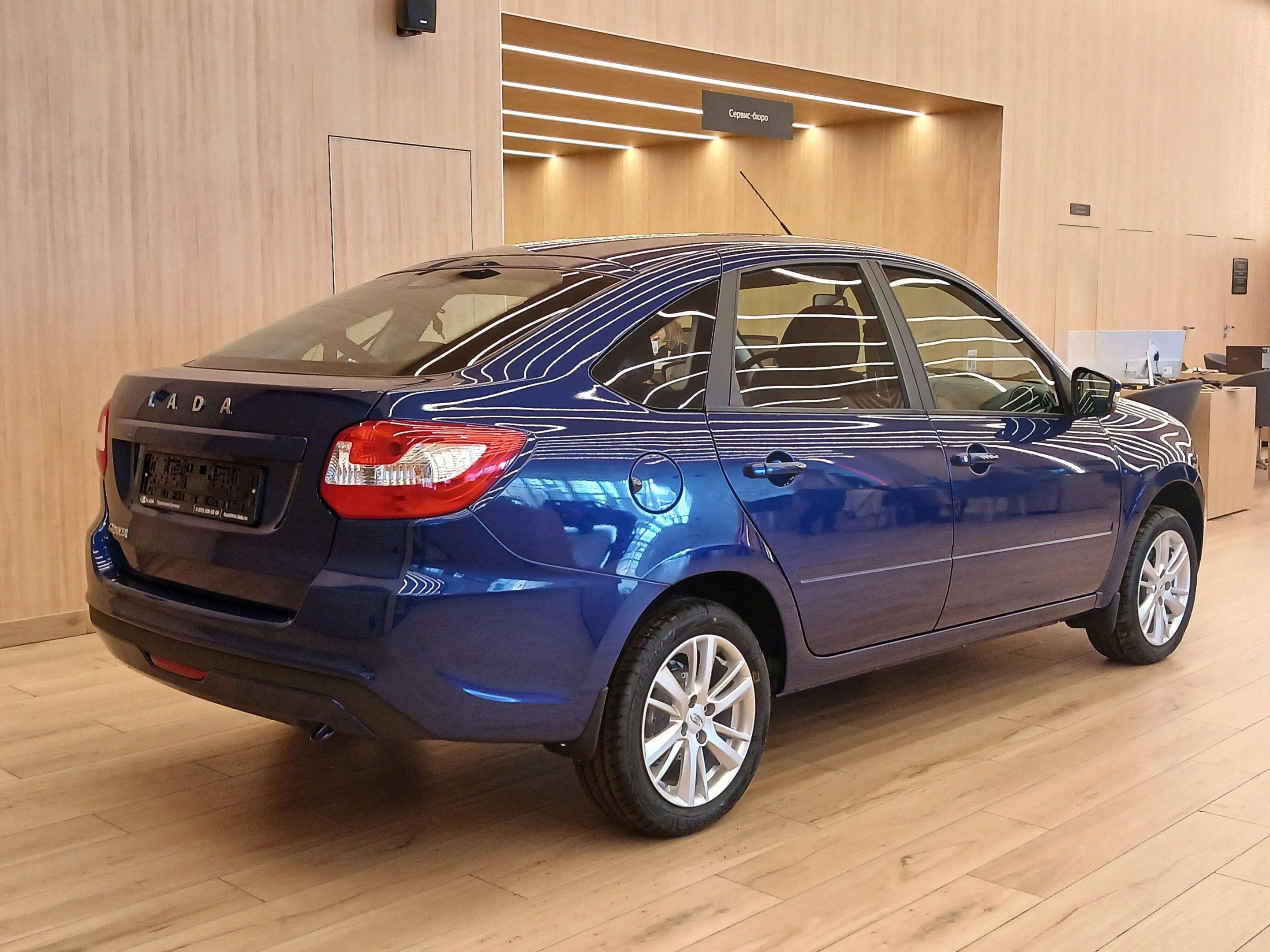 Lada Granta лифтбек - 5
