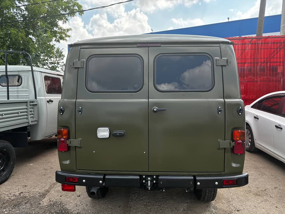 UAZ 3909 Комби 7 мест без ABS 2.7 5MT в лизинг - 7