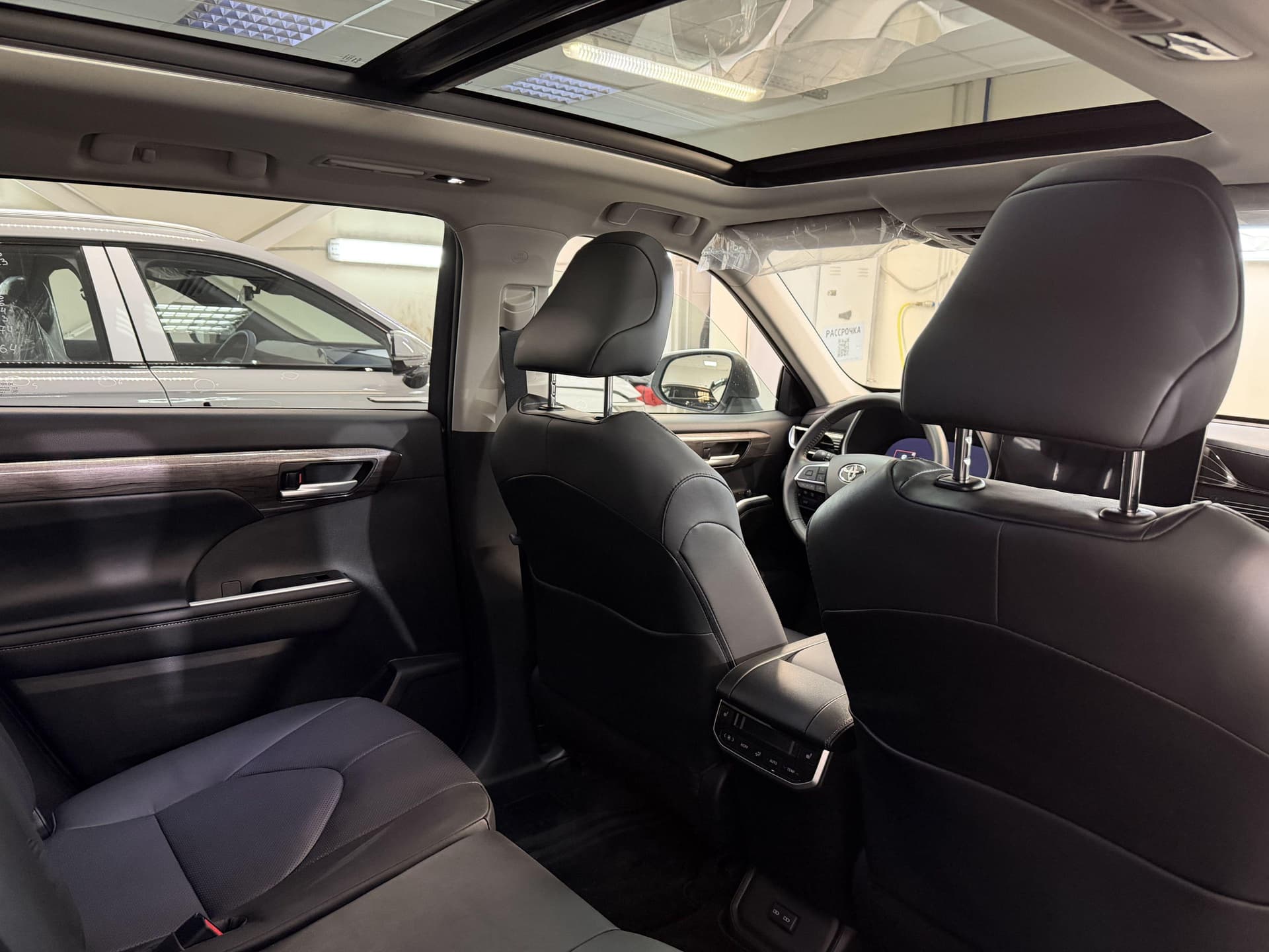 Toyota Highlander Premium 380T 2.0 АКП в лизинг - 11