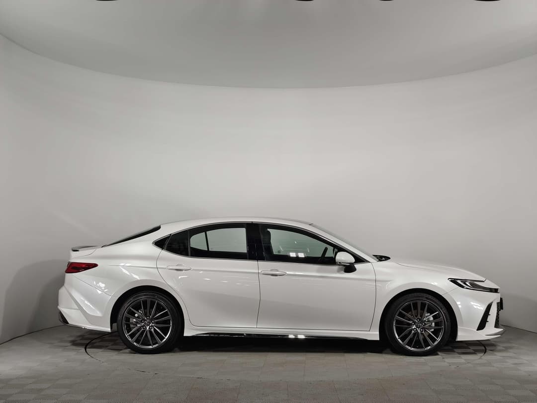 Toyota Camry 2.0HXS Sports Plus Edition в лизинг - 8