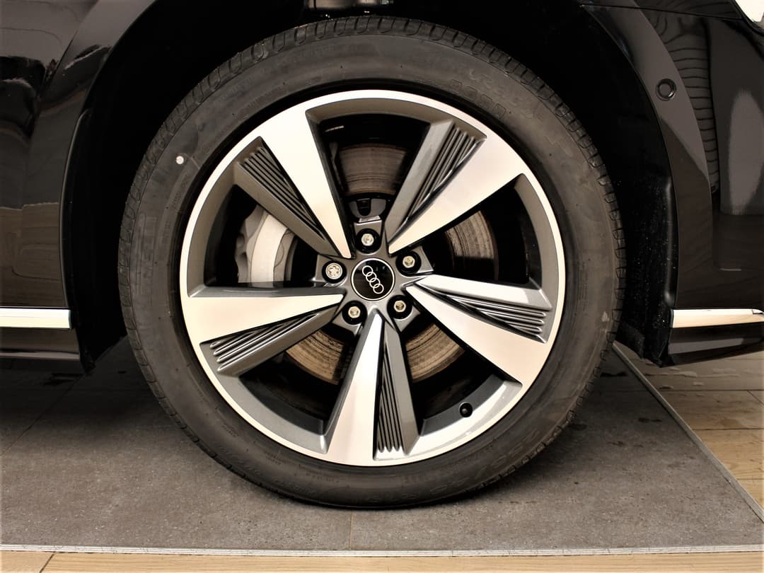 Audi A8 L 55 TFSI quattro tiptronic в лизинг - 17