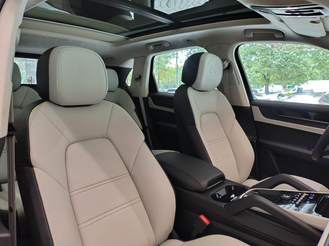 Porsche Cayenne E-Hybrid Black Edition в лизинг - 10