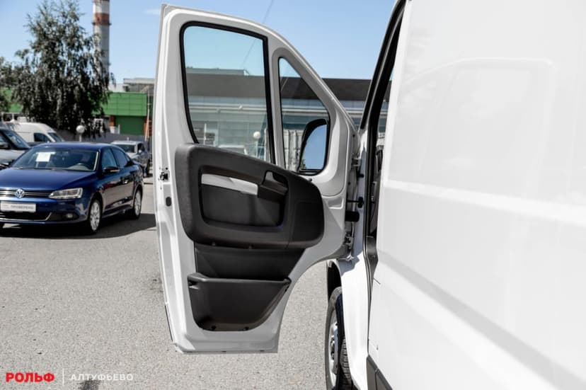 Peugeot Boxer FgTl 335 L3H2 2.2 BlueHDi 140hp 6MT в лизинг - 8