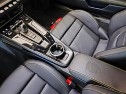 Porsche 911 Турбо Эс (Turbo S) в лизинг - 32