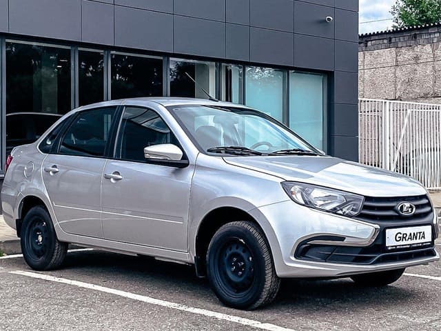 Lada Granta седан Classic 24 Кондиционер 1.6 90hp 5MT в лизинг - 3