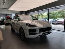 Porsche Cayenne E-Hybrid Black Edition в лизинг - 3