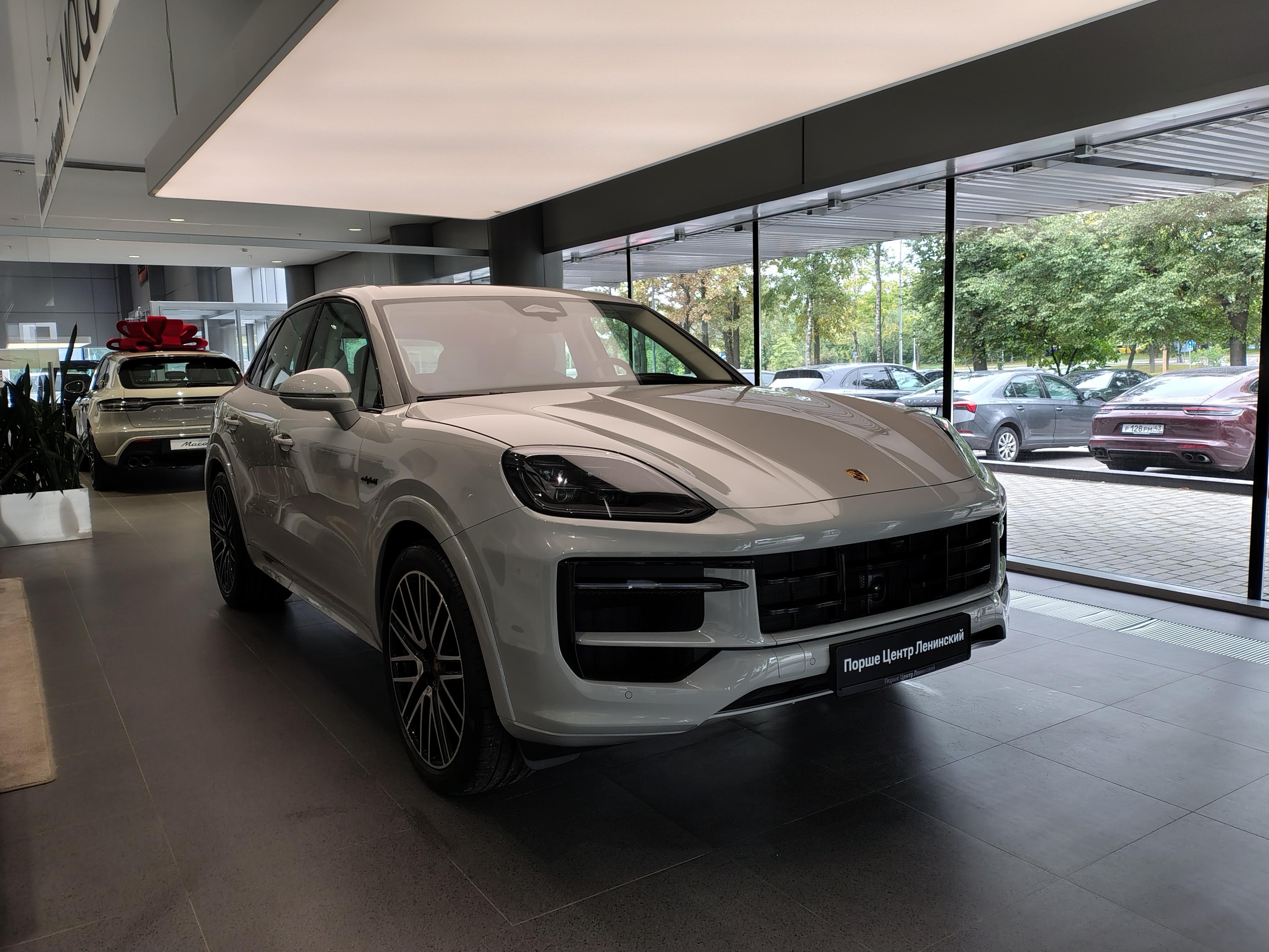 Porsche Cayenne - 3