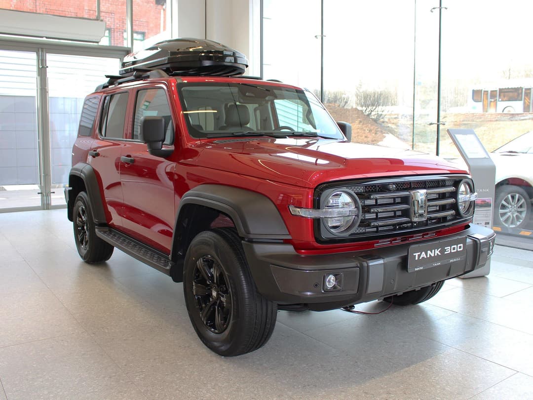 Tank 300 City Adventure 2.0 8AT 4WD в лизинг - 9