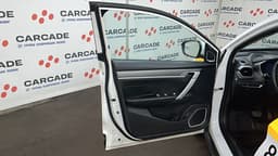 Geely Coolray - 8