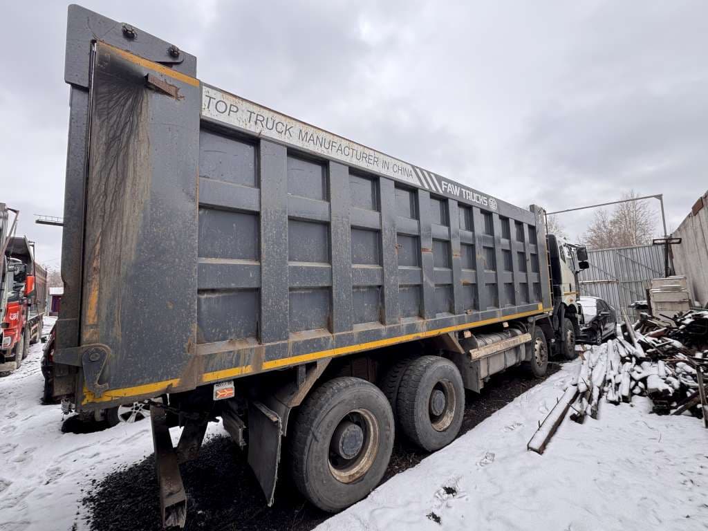 FAW J6 8x4 Самосвал - 3