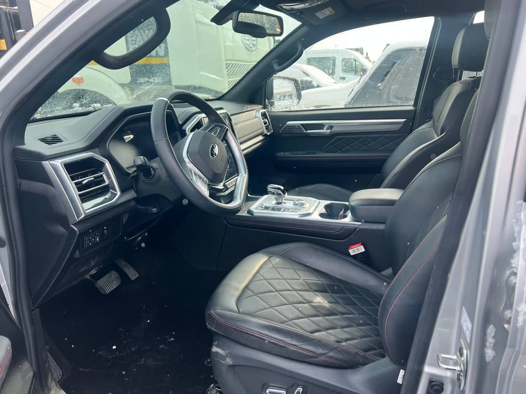 Jac T9 - 6