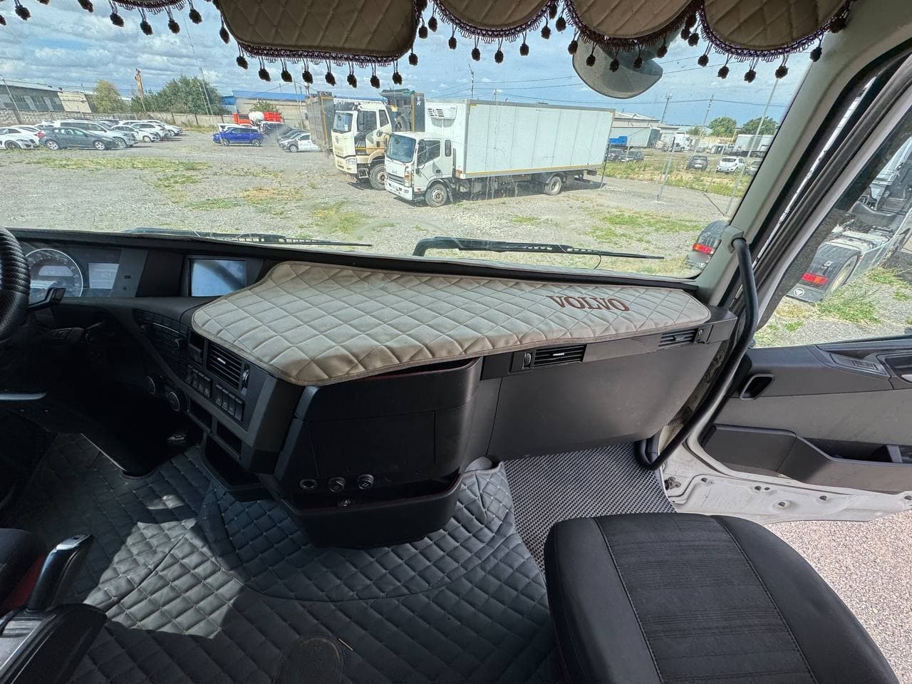 Volvo FH 4x2 Седельный тягач - 5