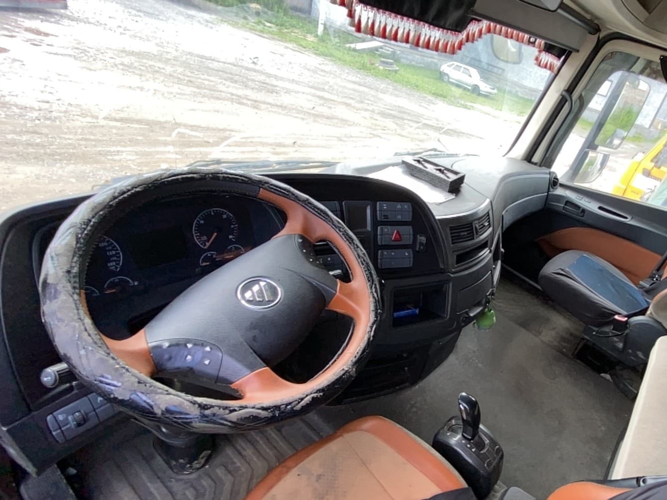 Foton AUMAN 4x2 Седельный тягач - 5