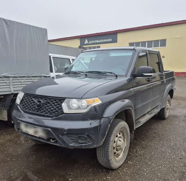 UAZ Pickup - 1