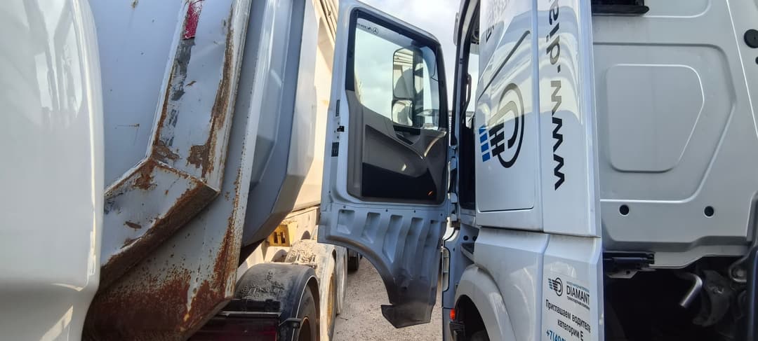 Mercedes-Benz Actros 4x2 Седельный тягач - 7
