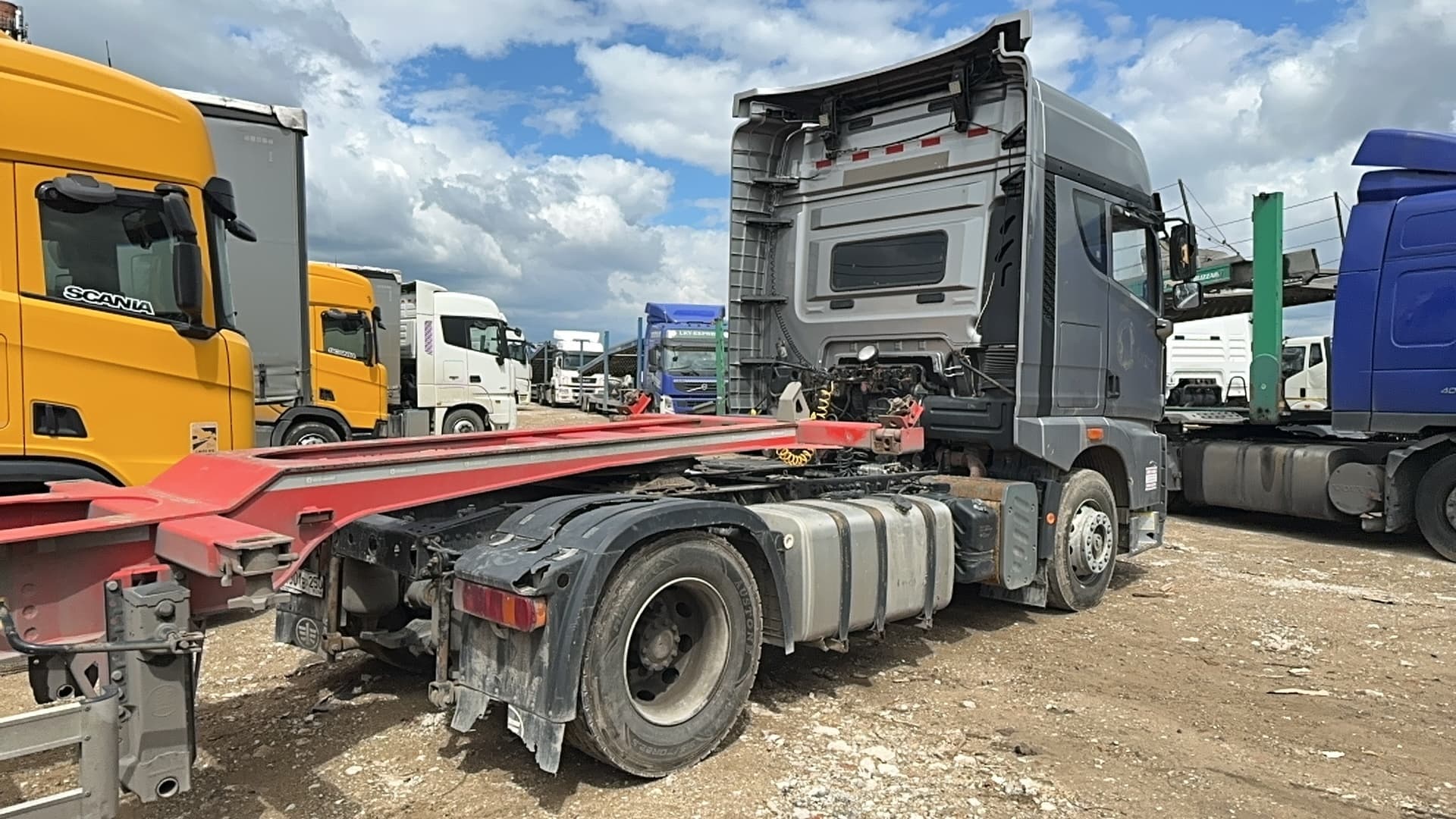 FAW JH6 4x2 Седельный тягач - 3