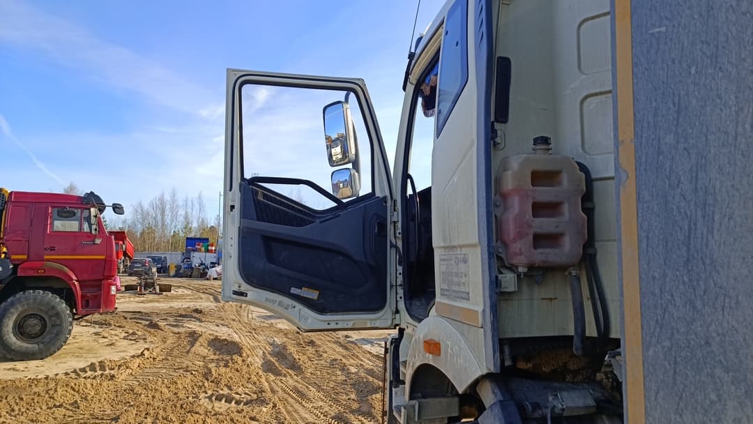 FAW J6* 6x6 Самосвал - 8