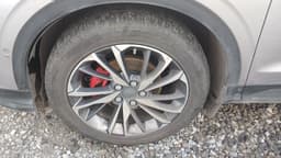 Geely Coolray - 10