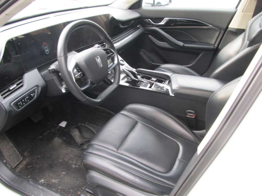 FAW Bestune B70 - 5