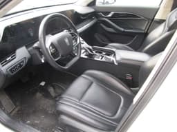 FAW Bestune B70 - 5
