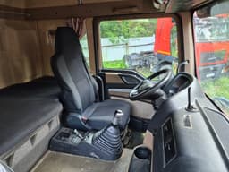 Howo ZZ* 8x4 Самосвал - 9