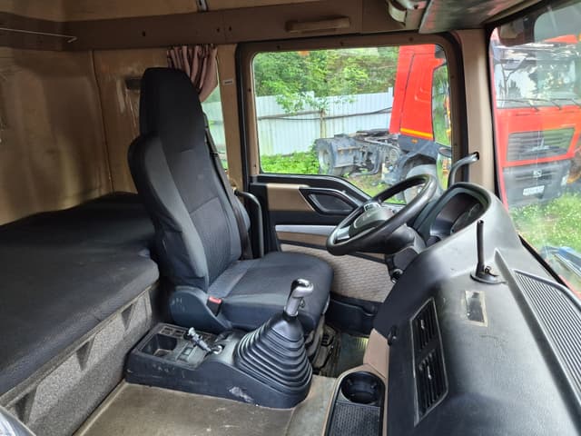 Howo ZZ* 8x4 Самосвал - 9