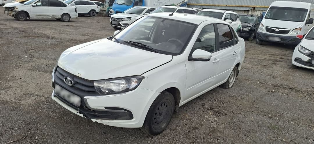 Lada Granta седан - 1