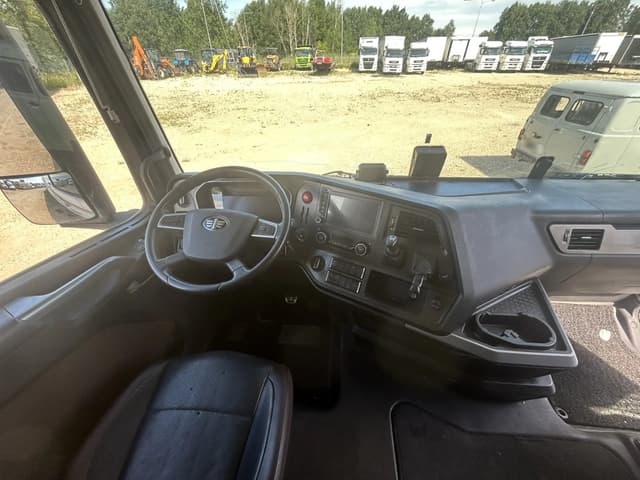 FAW J7 4x2 Седельный тягач - 5