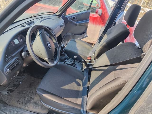 Lada Niva Travel - 5