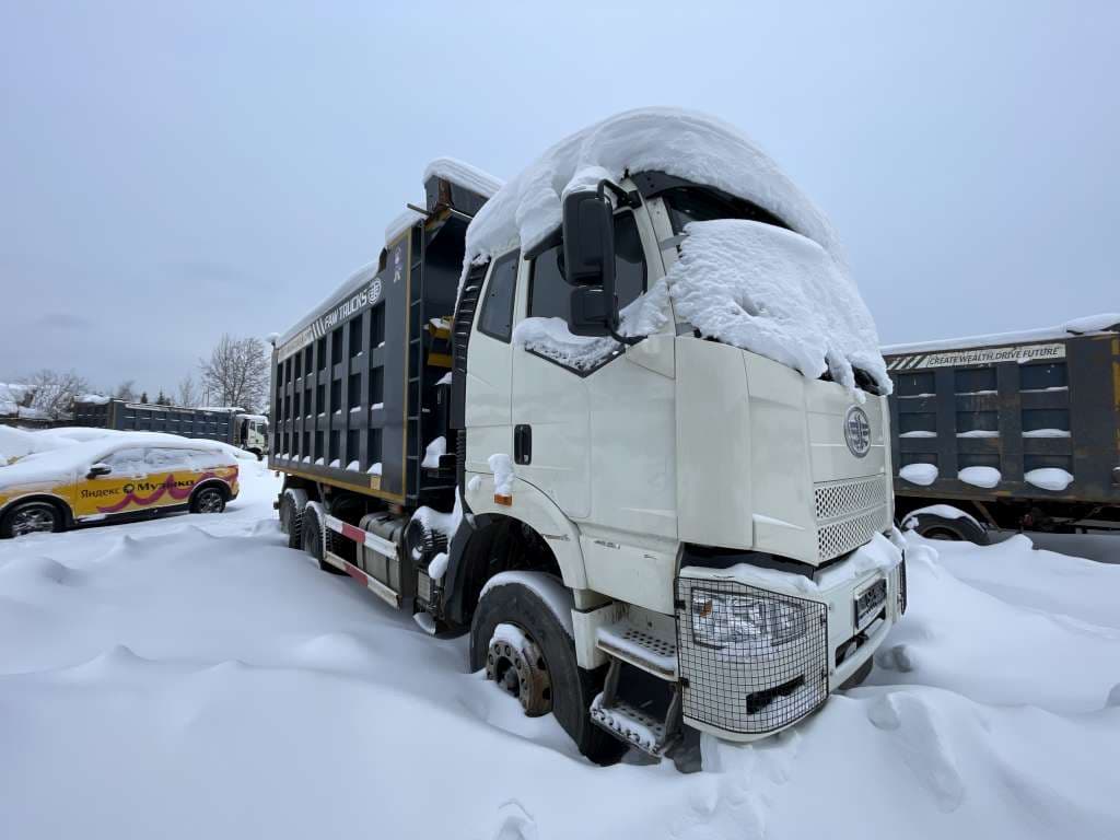 FAW J6* 6x4 Самосвал - 2