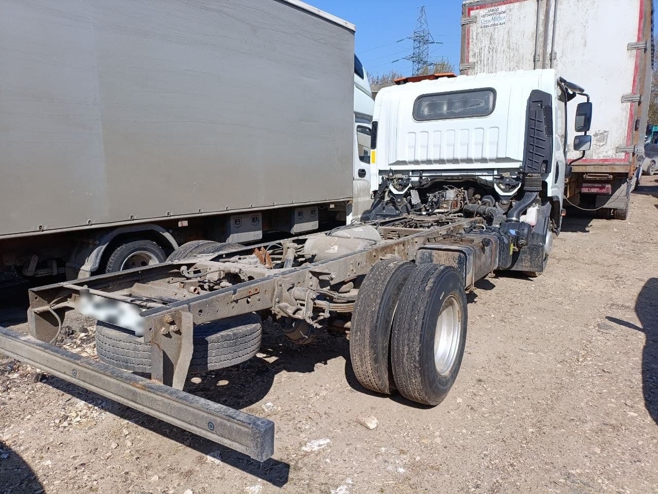 ISUZU ELF 4.5 4x2 Бортовой (Евроборт) - 3