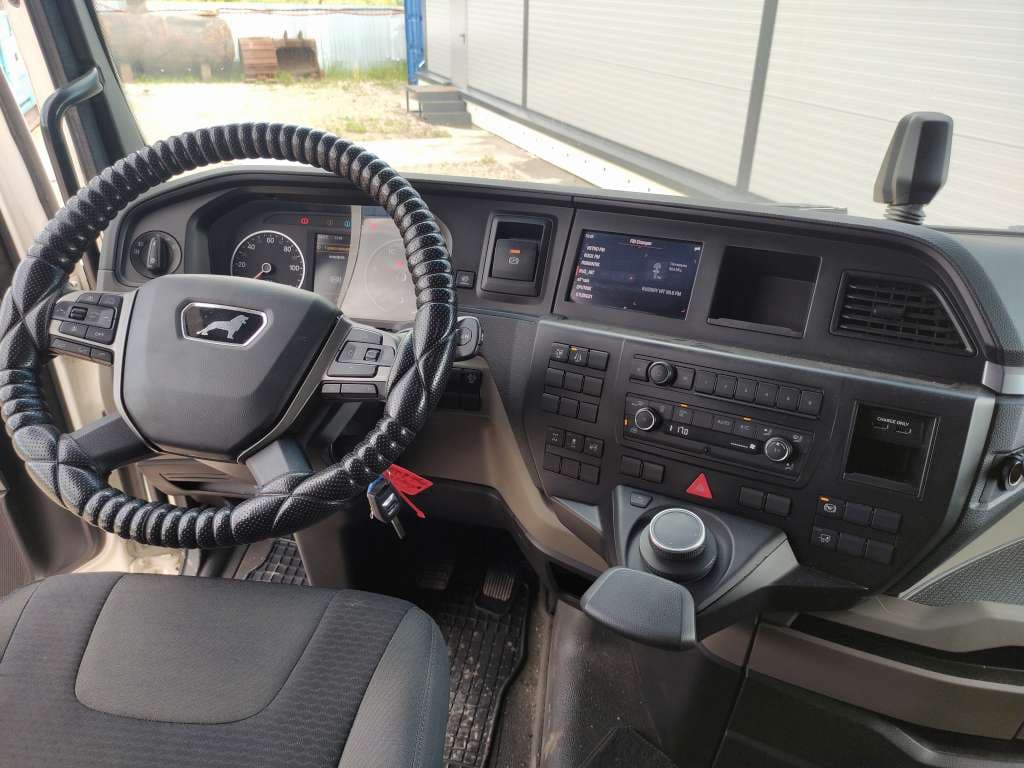 MAN TGX 4X2 Седельный тягач - 5