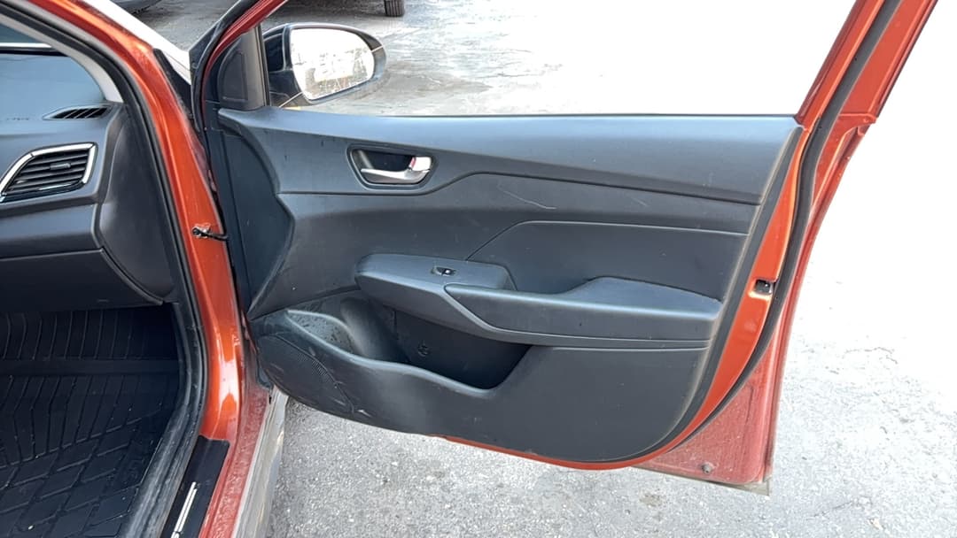 Hyundai Solaris - 7