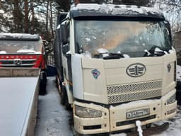 FAW CA 3310 8x4 Самосвал - 2