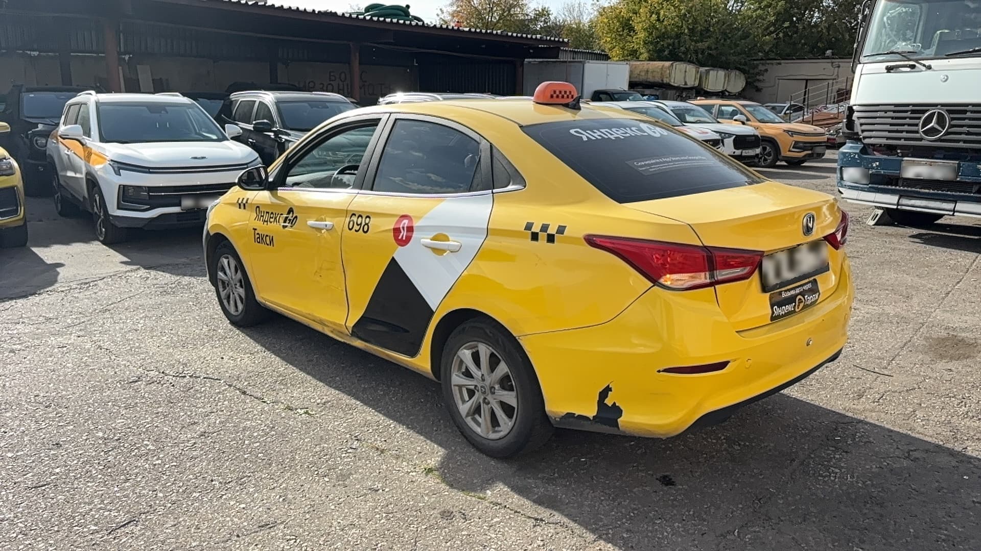 Changan Alsvin - 4