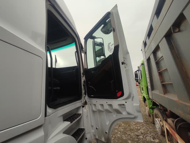 Камаз 54901 4x2 Седельный тягач - 7