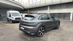 Porsche Cayenne - 3