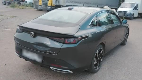 Changan Lamore - 3