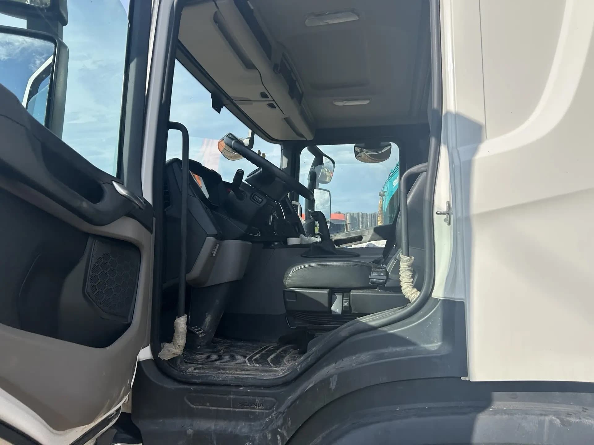 Scania P 8x4 Автобетононасос - 6