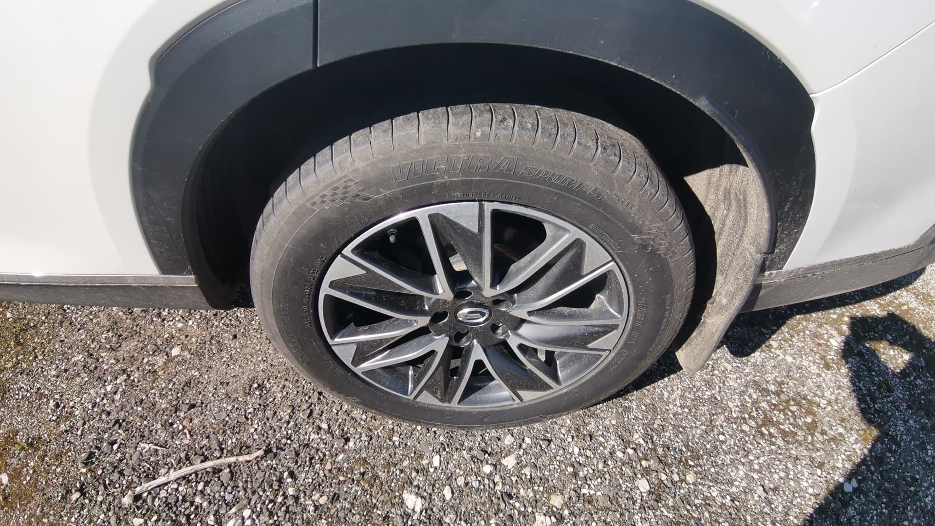 GAC GS8 - 9