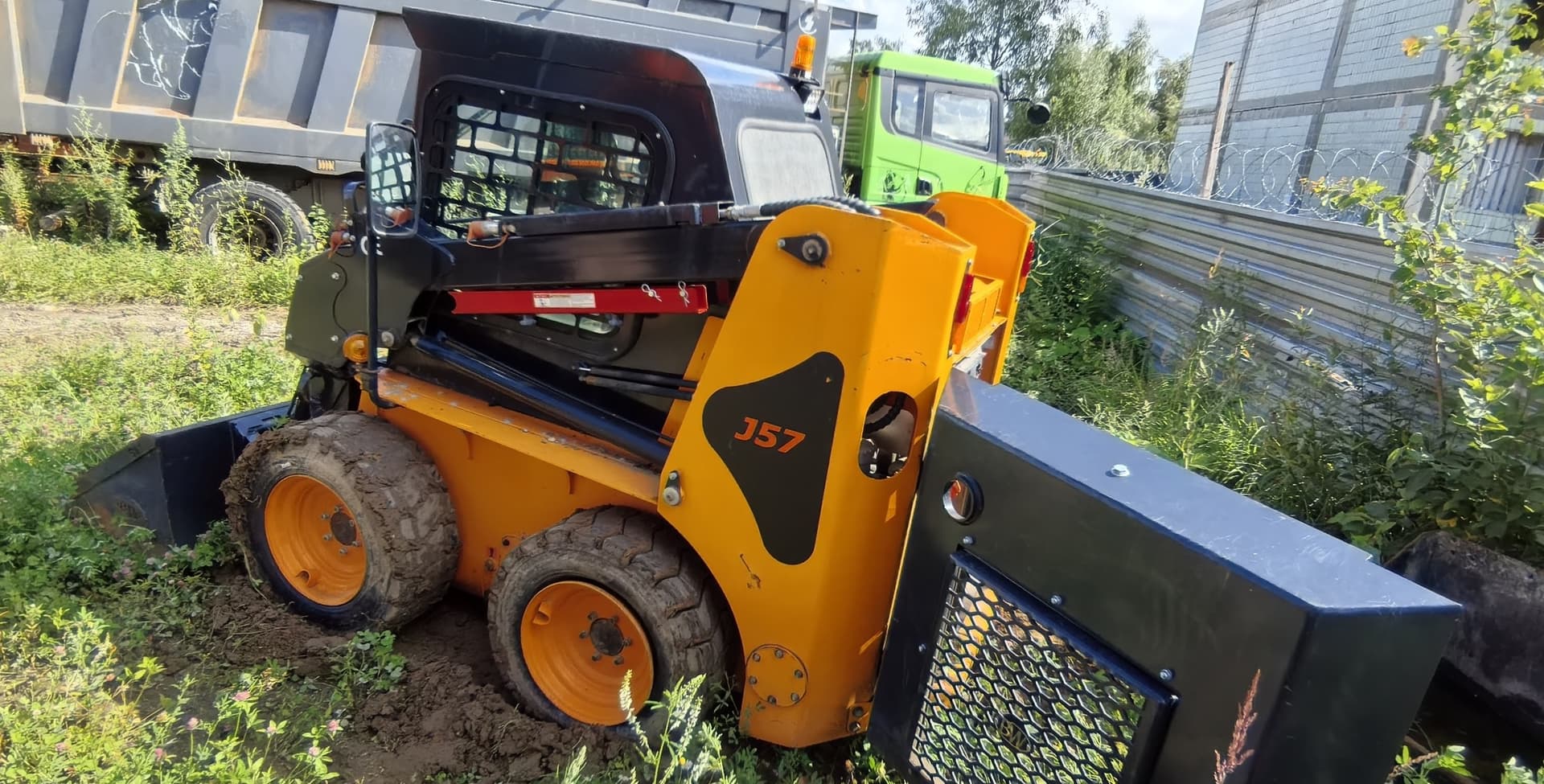 Bawoo J57 Мини погрузчик - 4