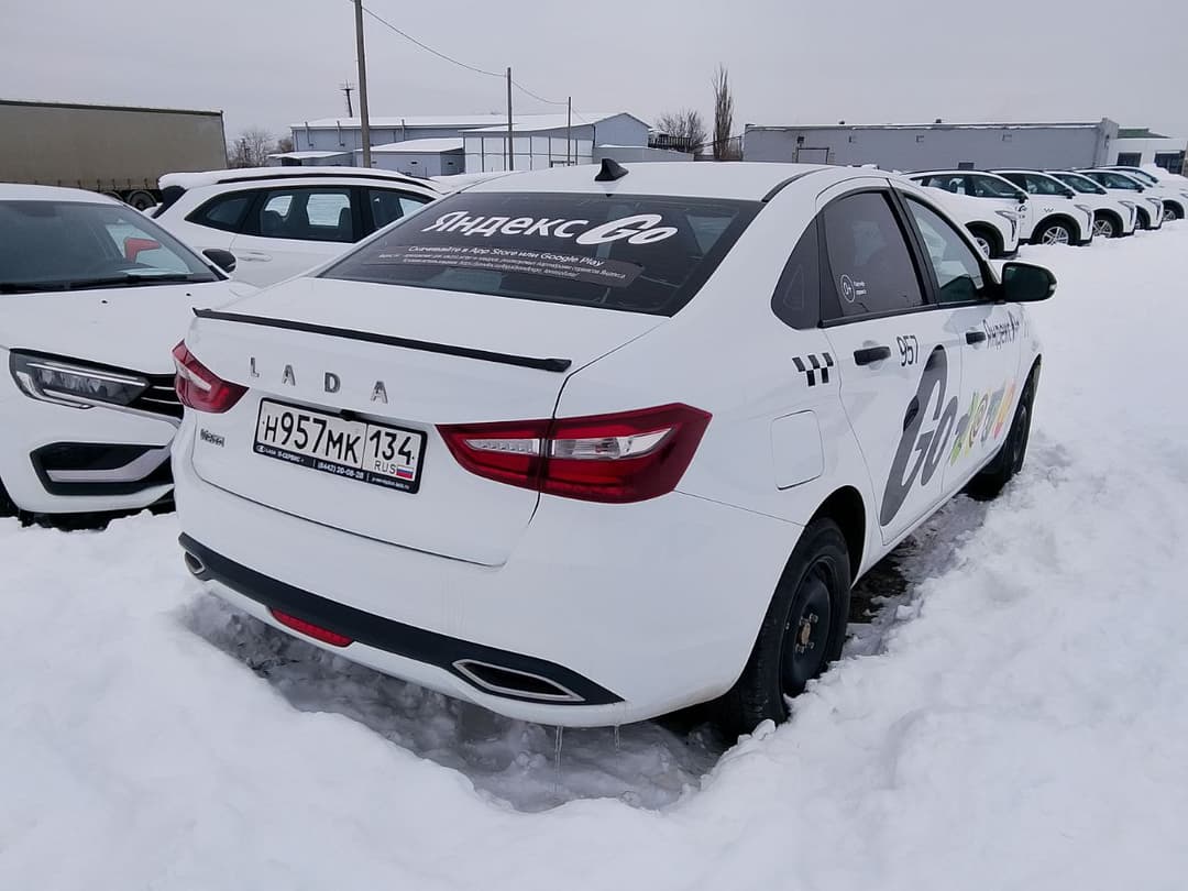 Lada Vesta седан - 2