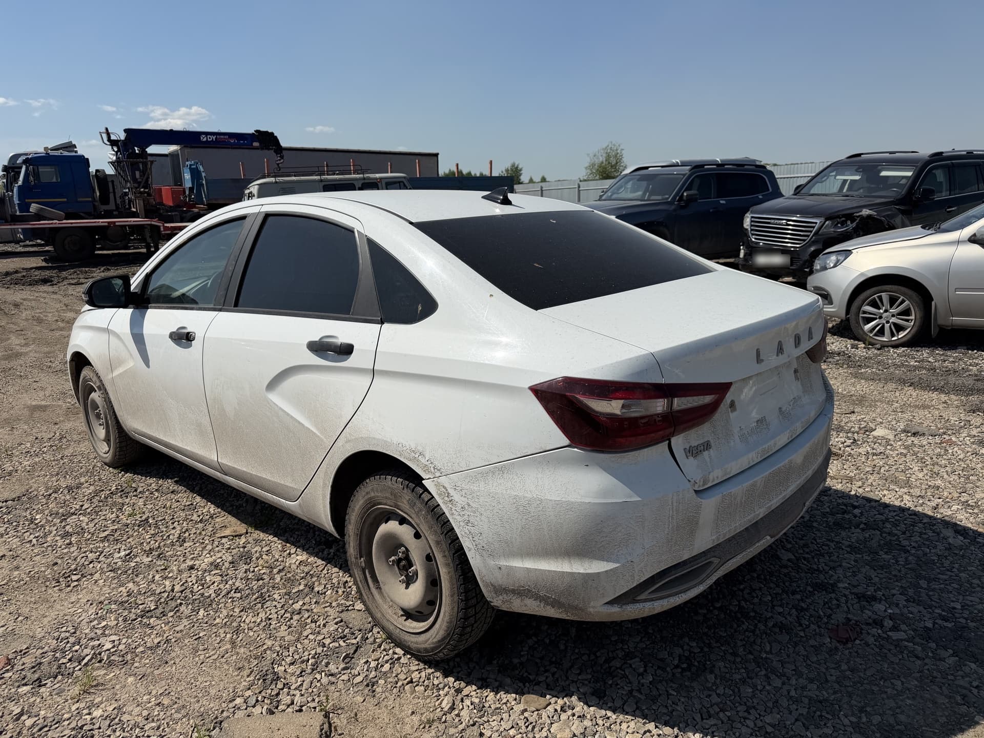 Lada Vesta седан - 4