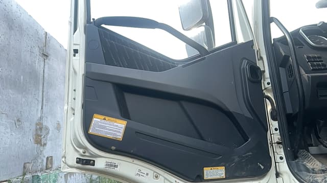 Завод Спецмаш SM04* на шасси FAW CA 3250 6X4 Бортовой с КМУ - 8
