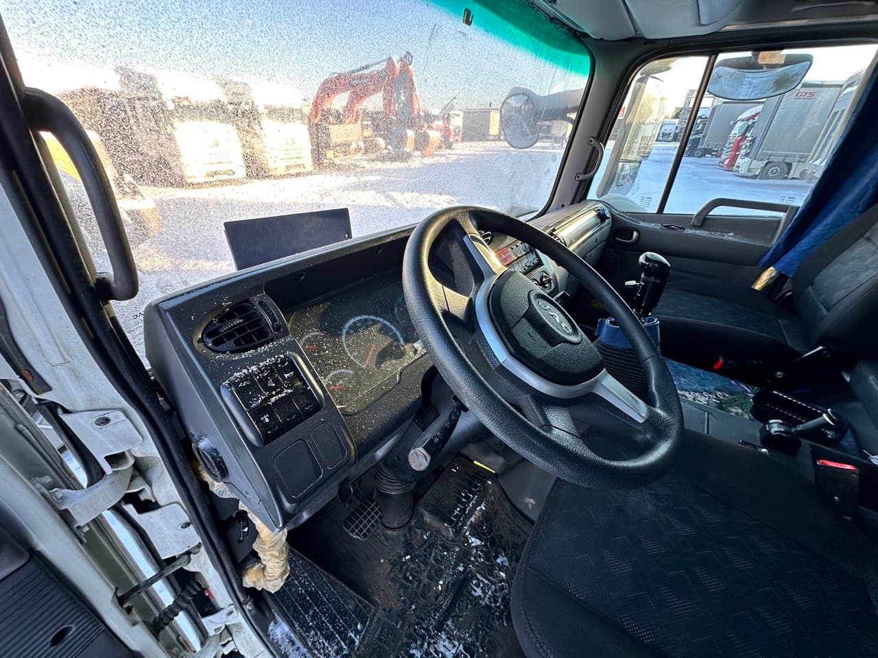 Jac N200 4x2 Бортовой (Евроборт) - 5