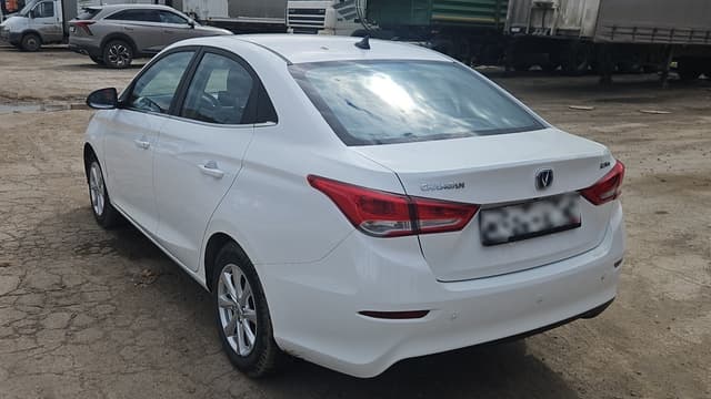 Changan Alsvin - 4