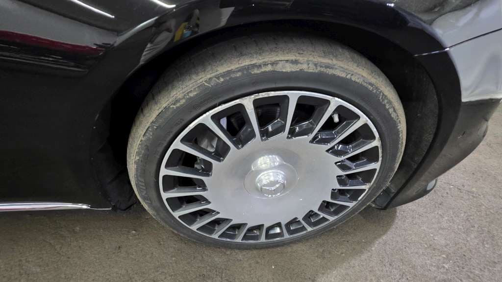 Mercedes-Benz S седан - 9