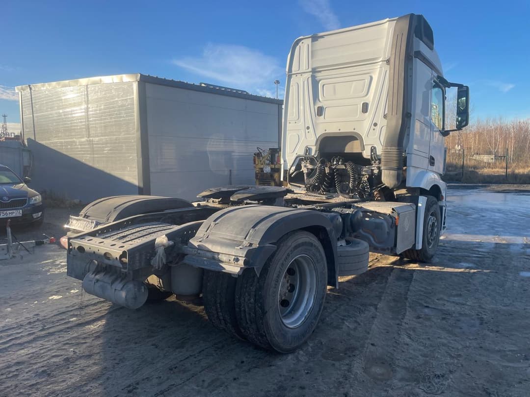 Mercedes-Benz Actros 4x2 Седельный тягач - 3